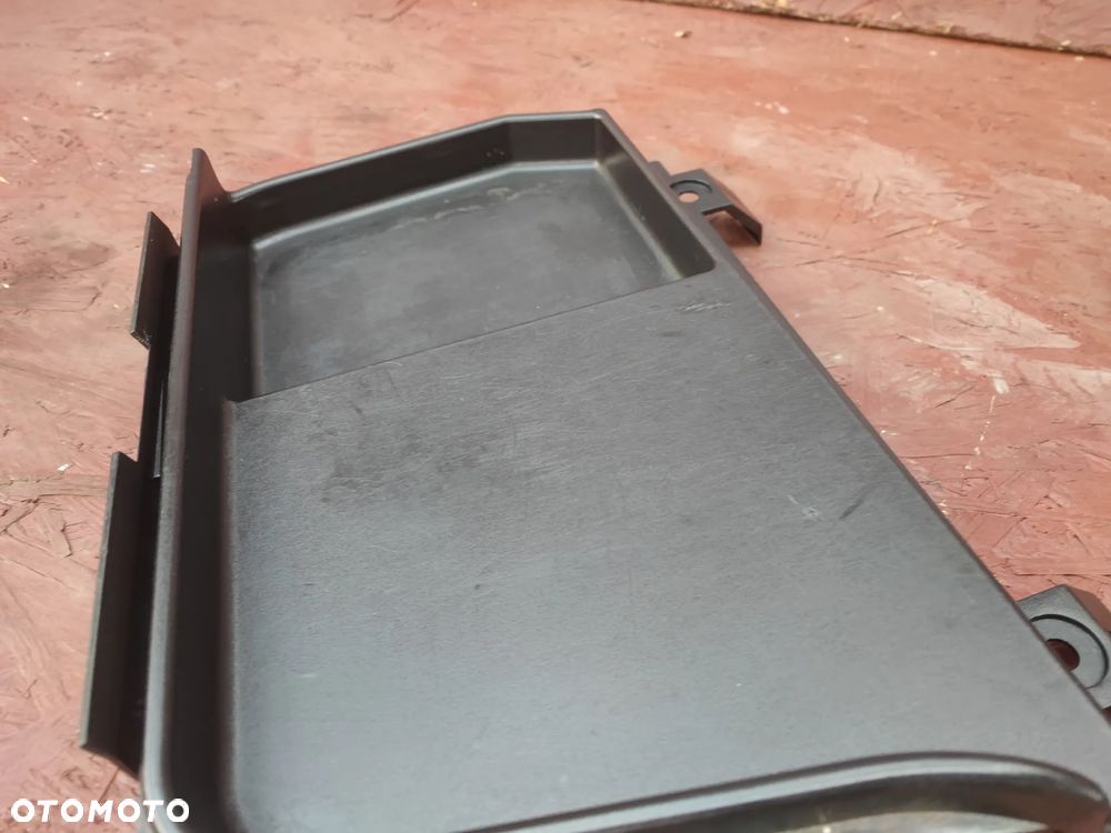 BMW E46 COUPE / SEDAN ORYGINALNA WNĘKA BAGAŻNIKA LEWA / PRAWA EUROPA POD AKUMULATOR Z TUŁU / OSŁONY PODŁOGI TYŁ BAGAŻNIKA  O NR. 51 47 8 162 577 /  51 47 8 193 803 OEM W BARDZO DOBRYM STANIE - 7