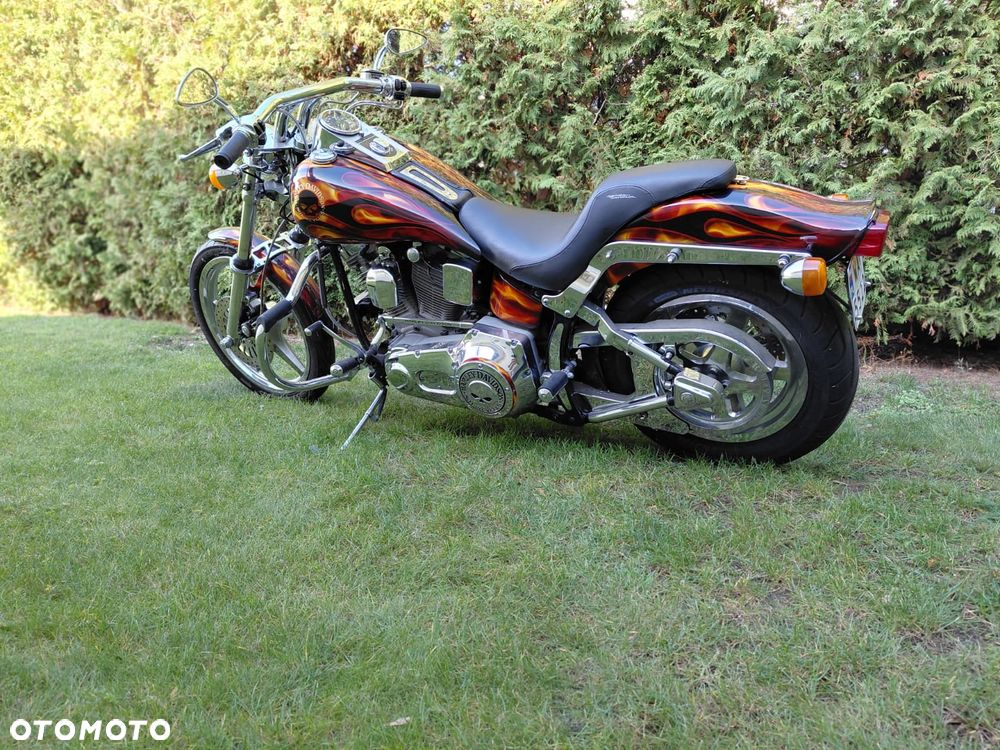 Harley-Davidson Softail Custom - 9