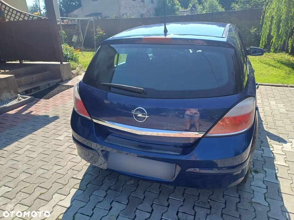 Opel Astra 1.6 Cosmo - 4