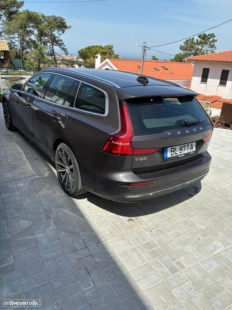 Volvo V60 2.0 T6 AWD TE Essential - 19