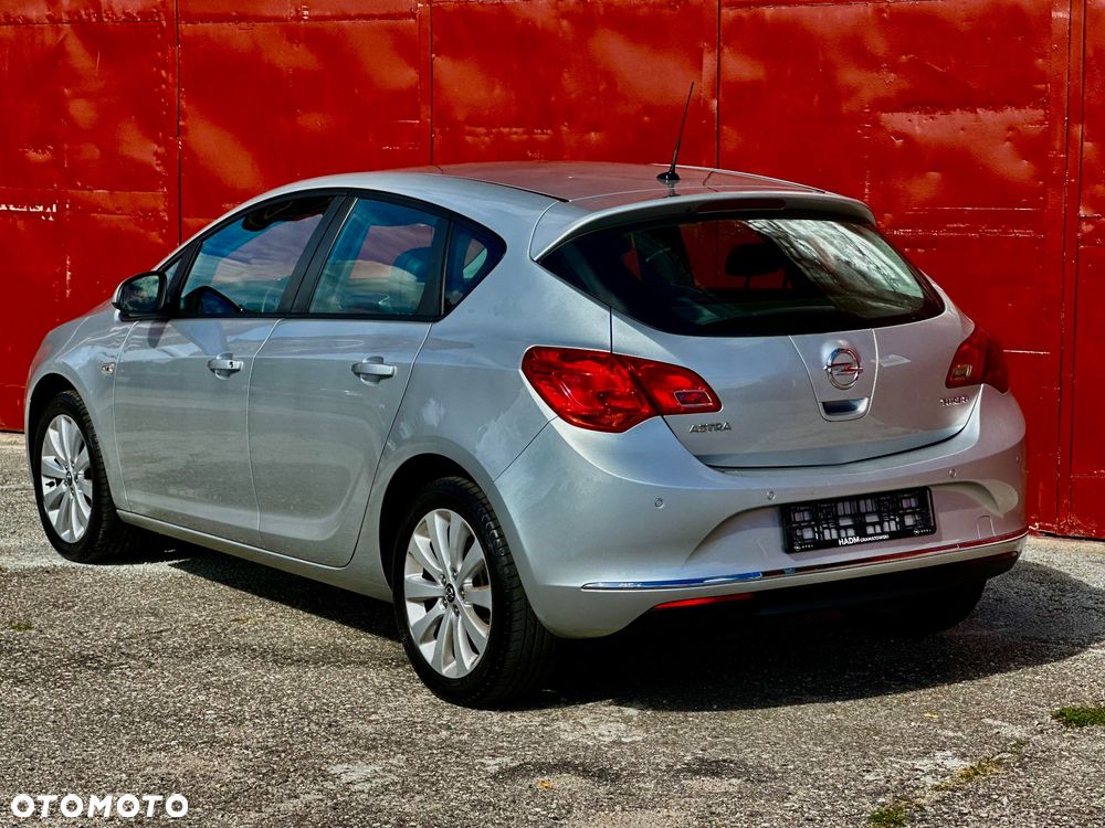 Opel Astra 1.4 T Active - 30