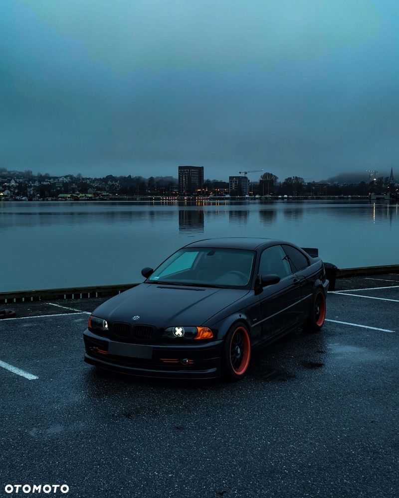 BMW Seria 3 323Ci - 4