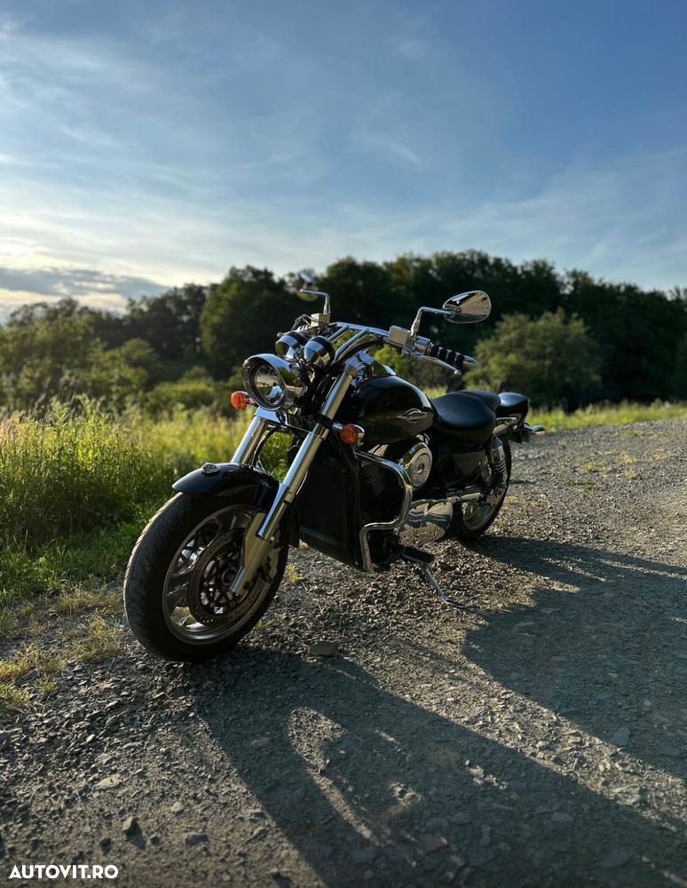 Suzuki Marauder - 6