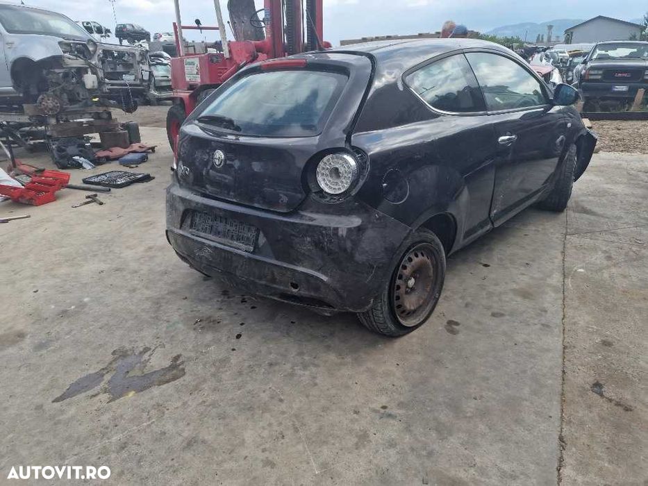 Dezmembrez dezmembrari Alfa Romeo Mito 1.4 benzina 77Kw an 2010 - 2