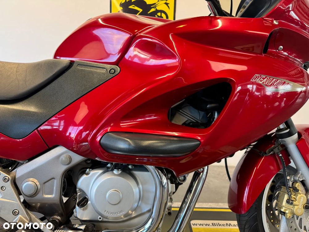 Honda Deauville - 12