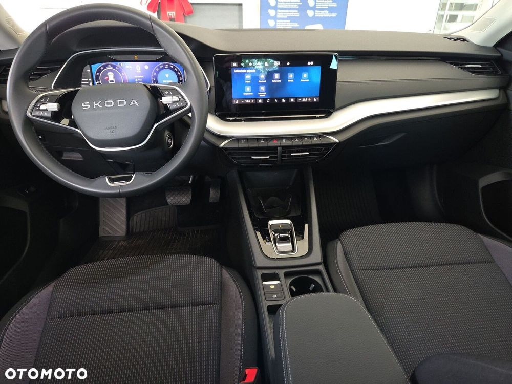 Skoda Octavia 1.5 TSI mHEV Selection DSG - 10