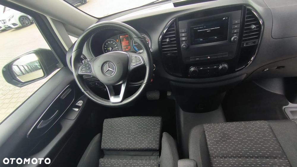 Mercedes-Benz eVito - 9