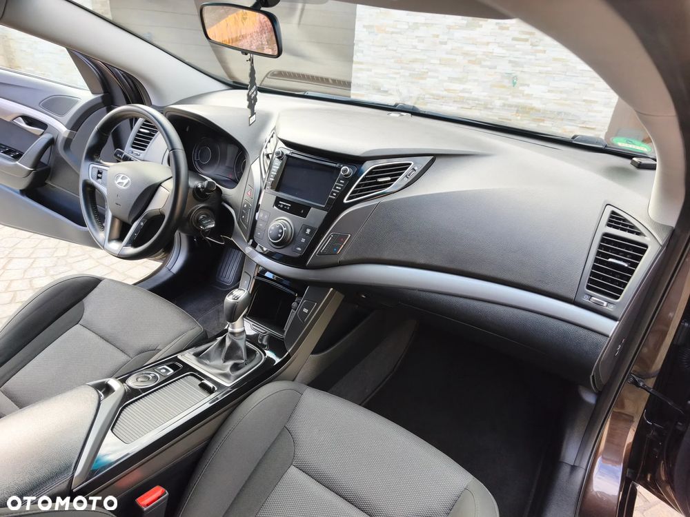 Hyundai i40 1.6 GDI BlueDrive Classic - 24