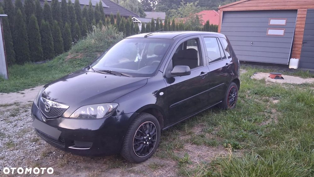 Mazda 2 1.4 Core + - 2