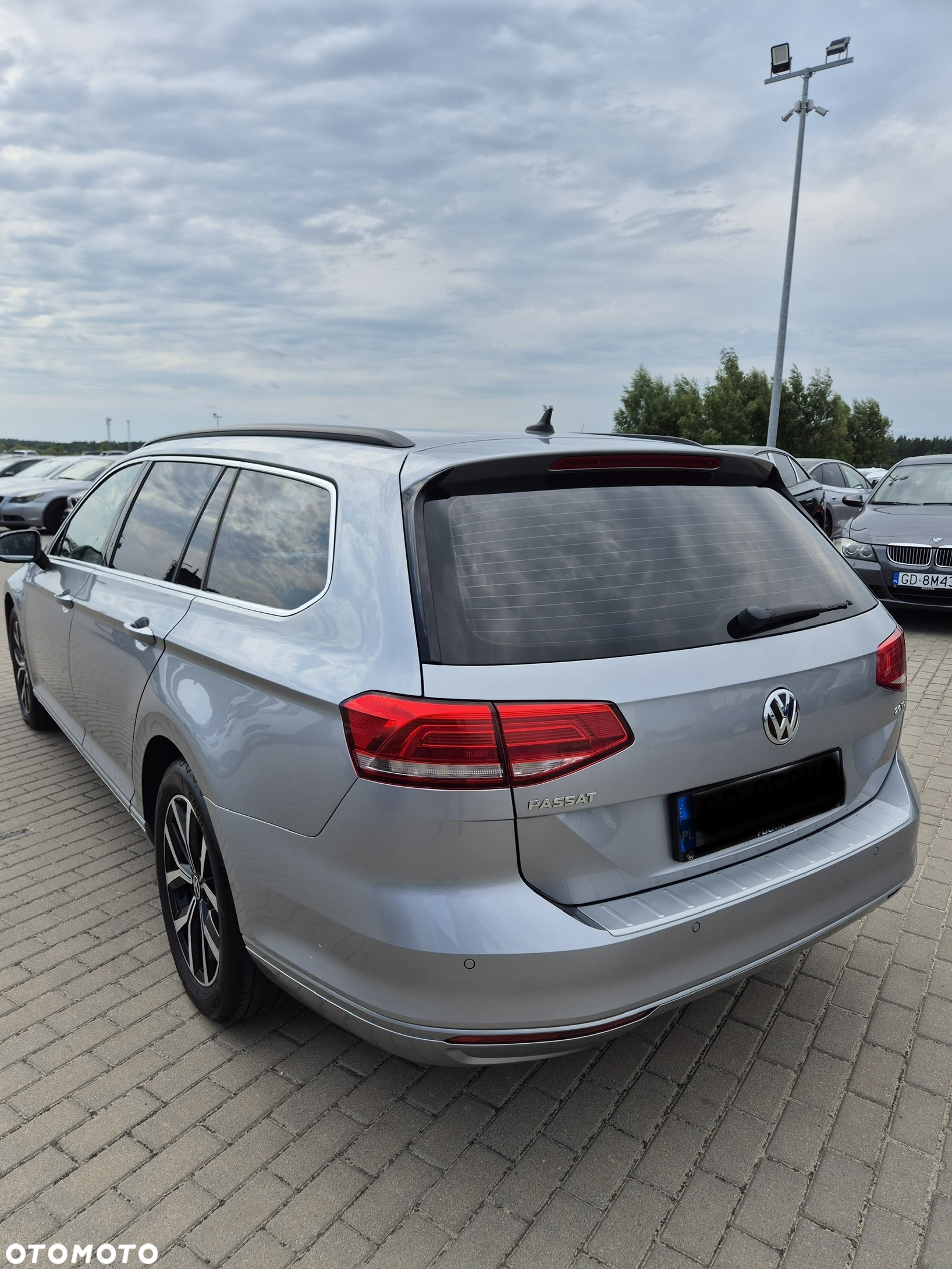 Volkswagen Passat 2.0 TDI BMT Comfortline DSG - 3