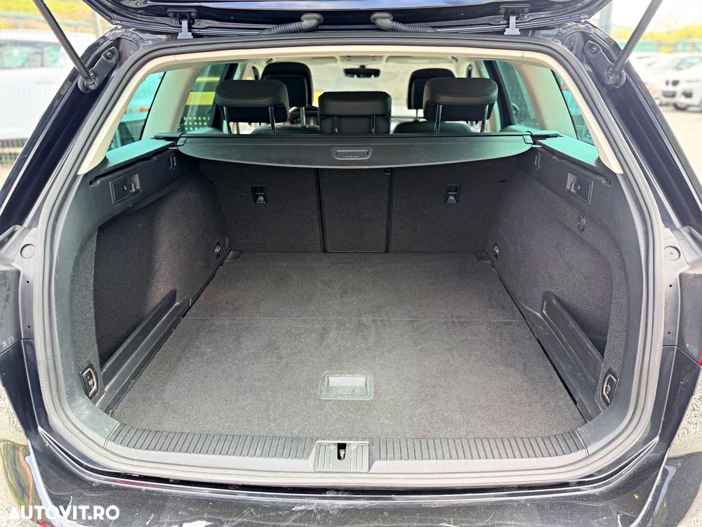 Volkswagen Passat 1.6 TDI SCR DSG Business - 16