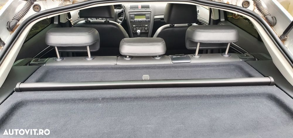 Skoda Octavia 2.0 FSI Laurin & Klement - 15