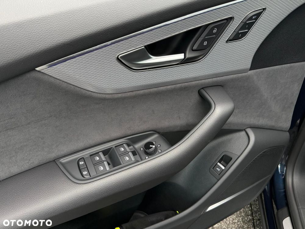 Audi SQ8 TFSI Quattro Tiptronic - 14