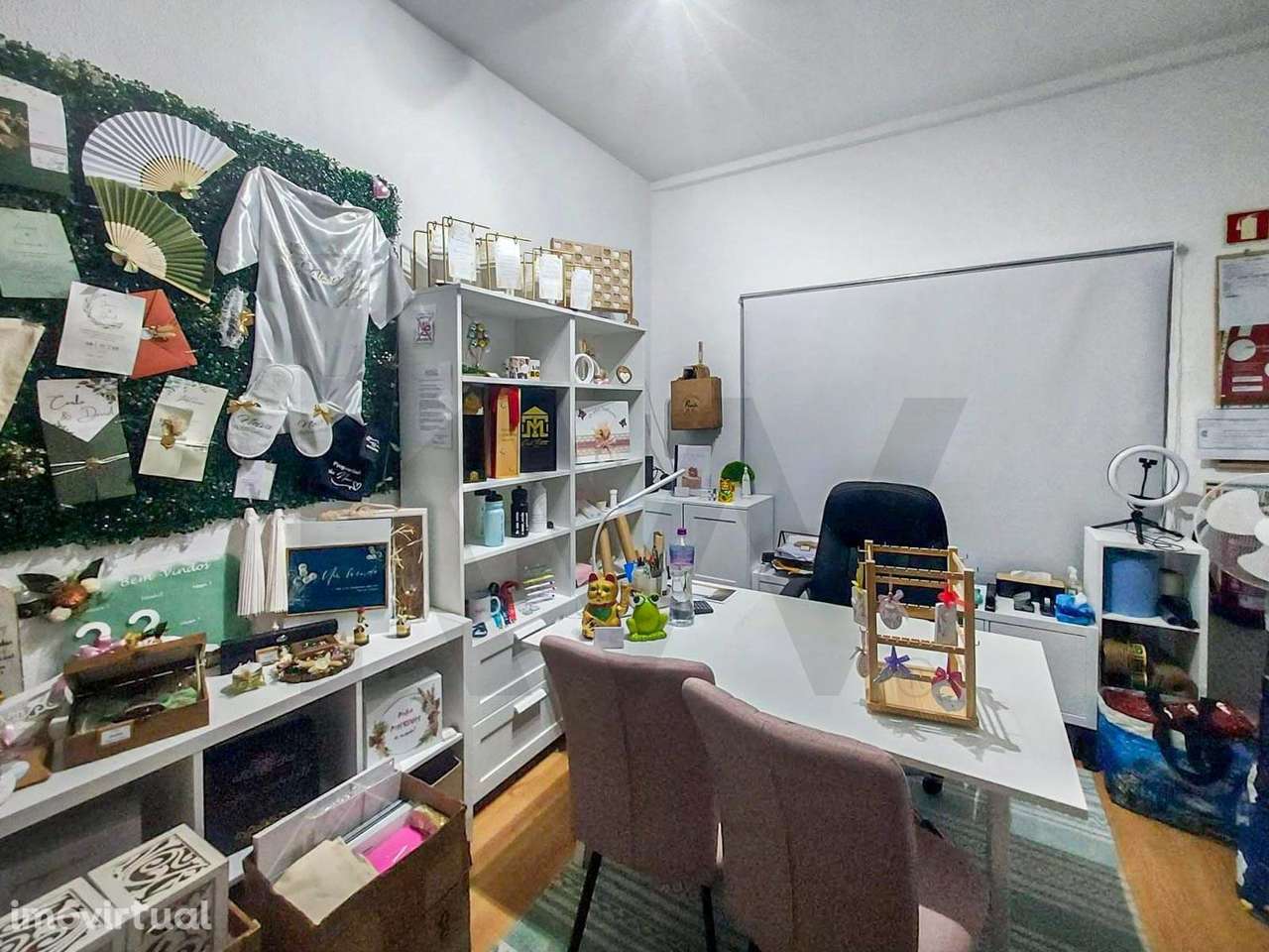 Vende-se Loja em centro comercial no Pinhal Novo - Grande imagem: 2/7