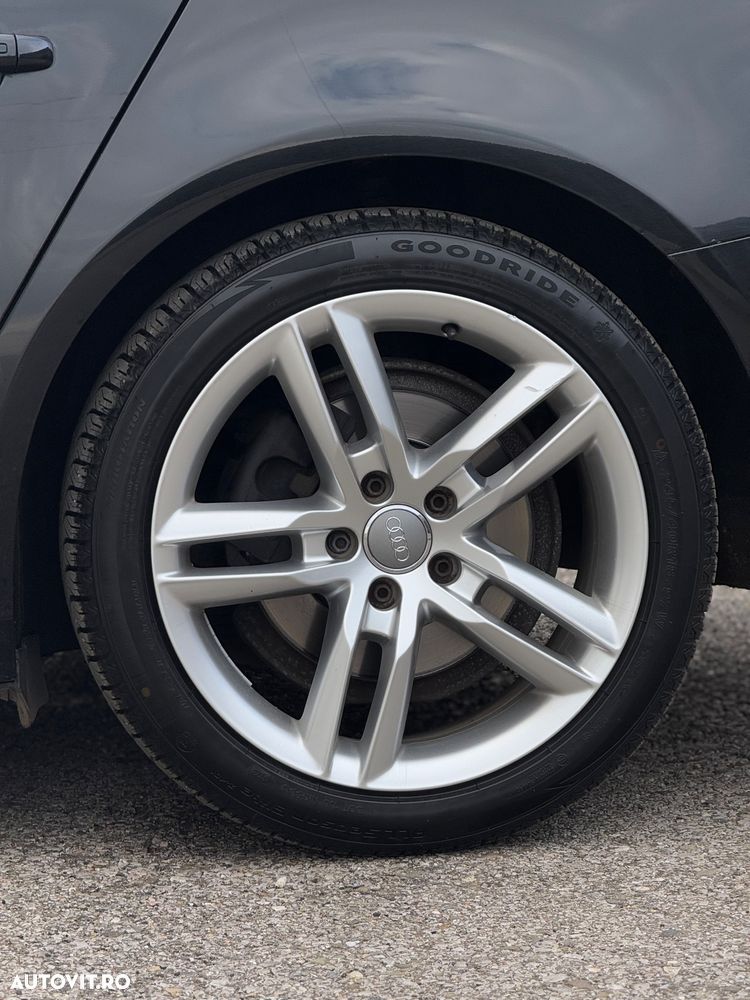 Audi A4 2.0 TDI ultra S tronic sport - 17