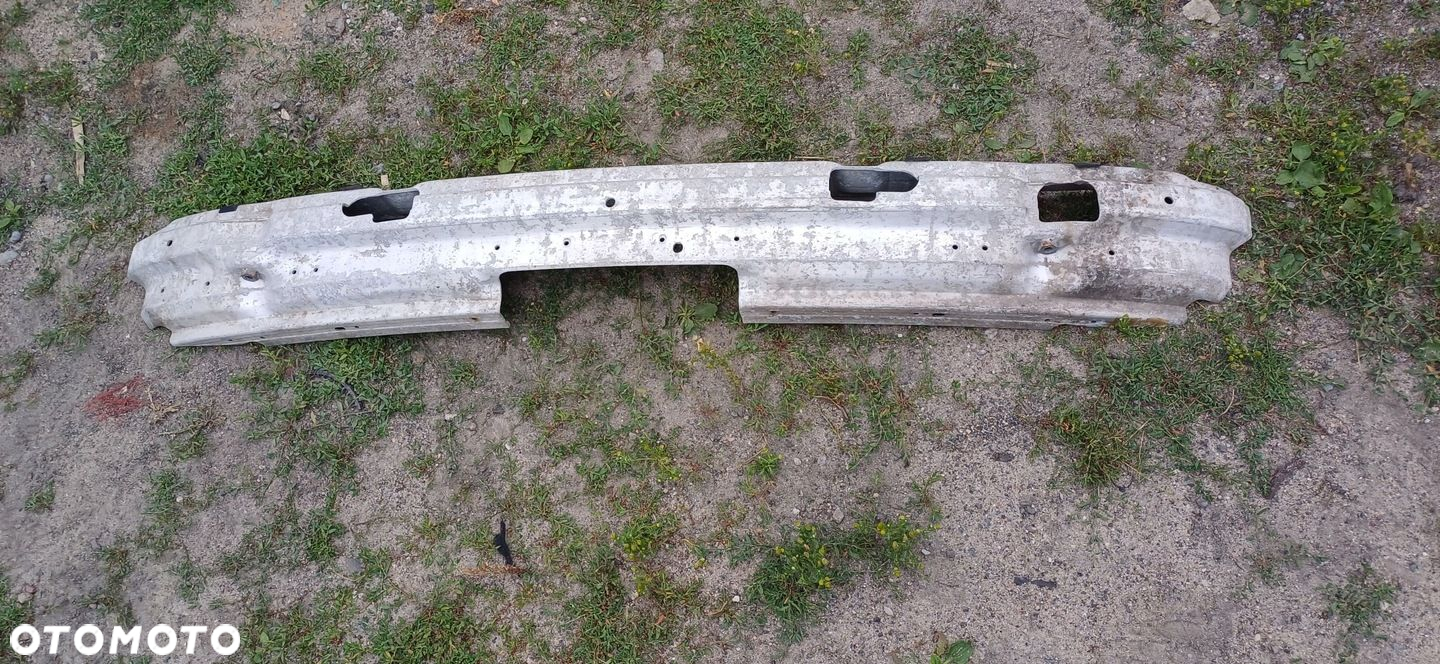 BMW 5 E39 BELKA ZDERZAKA TYŁ POD HAK - 2