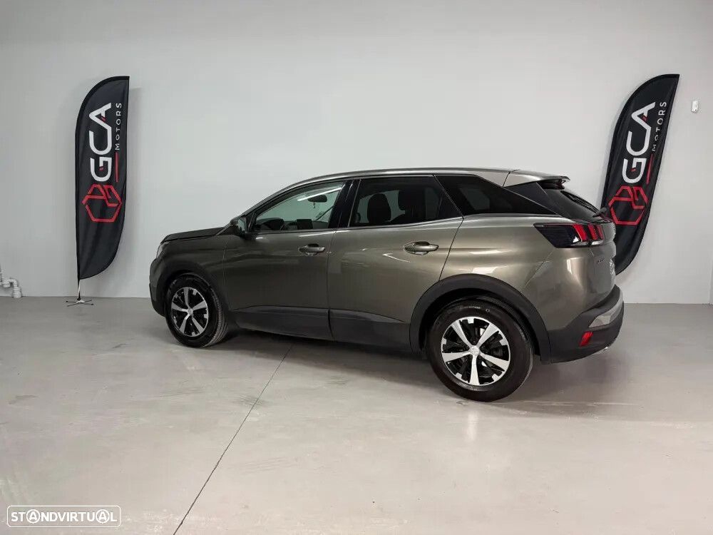 Peugeot 3008 1.2 PureTech Allure EAT8 - 4