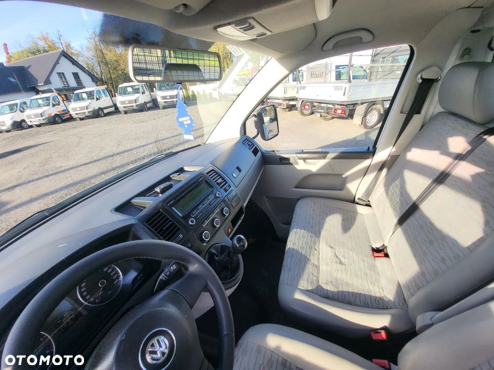 Volkswagen Transporter t5 lift skrzynia 3m klima super stan - 9