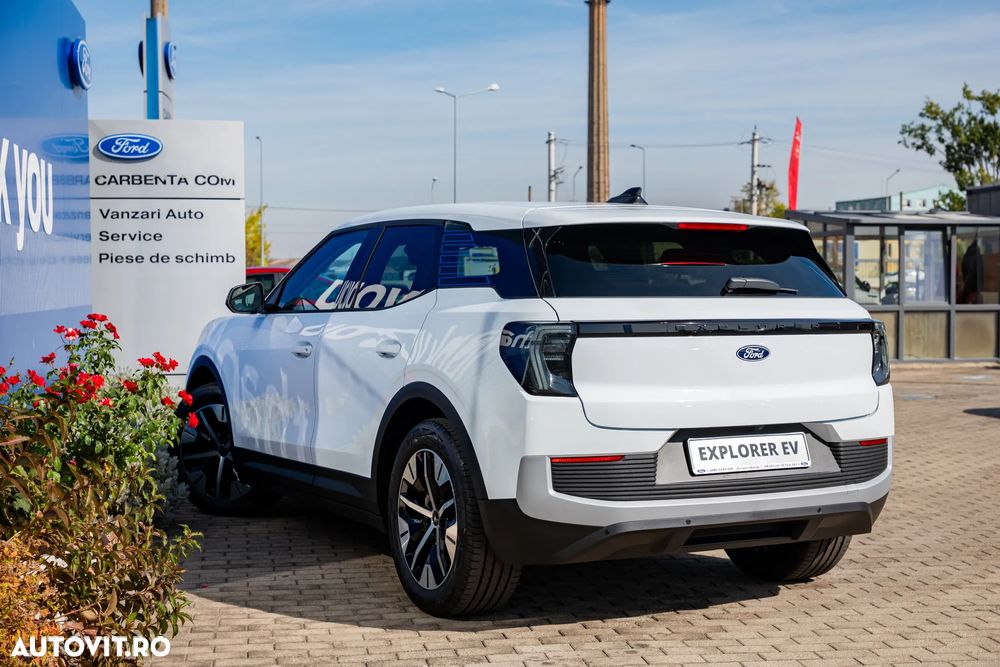 Ford Explorer - 6