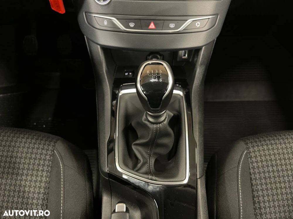 Peugeot 308 1.5 BlueHDi FAP STT Active Pack - 21