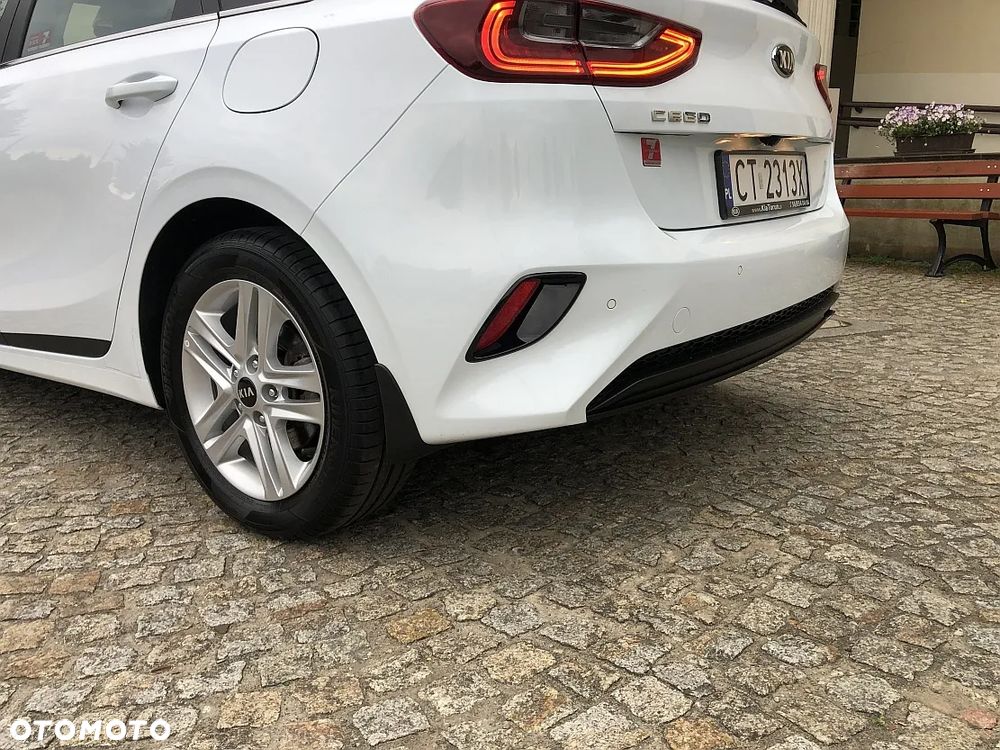 Kia Ceed 1.5 T-GDI L - 33