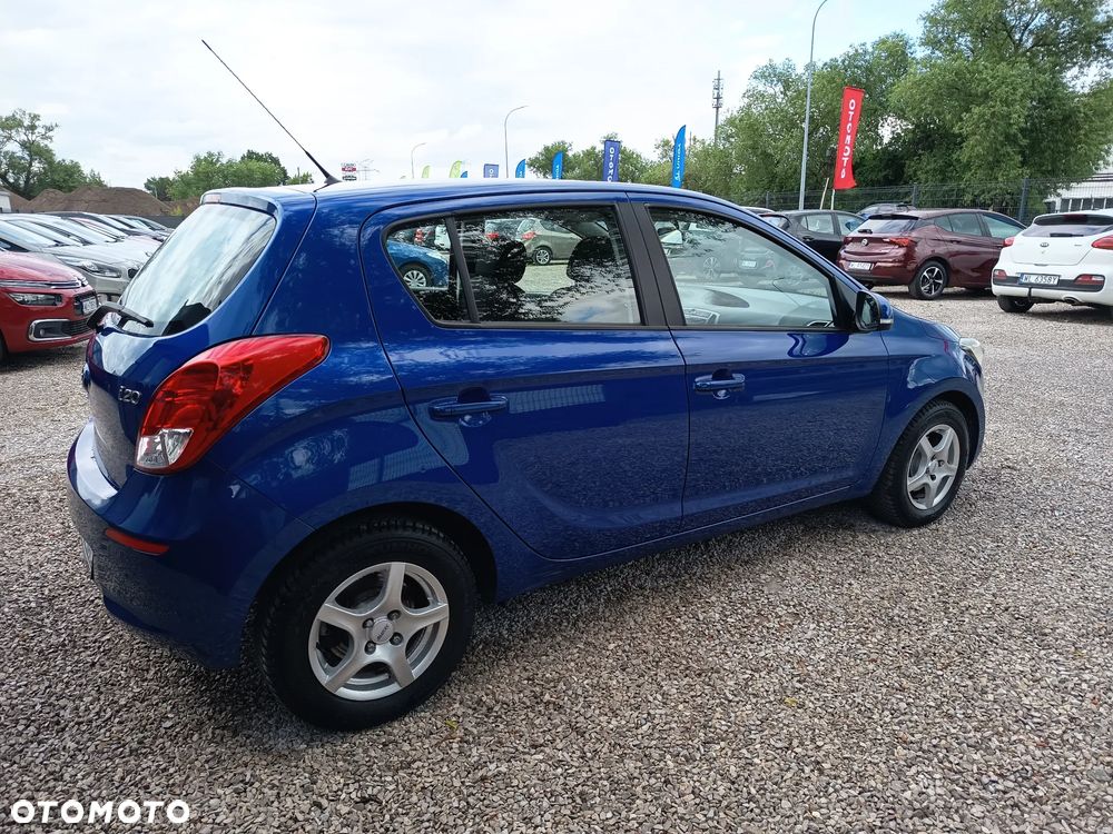 Hyundai i20 1.25 Comfort - 12