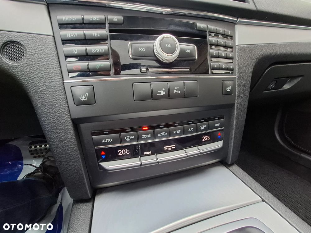 Mercedes-Benz Klasa E - 31