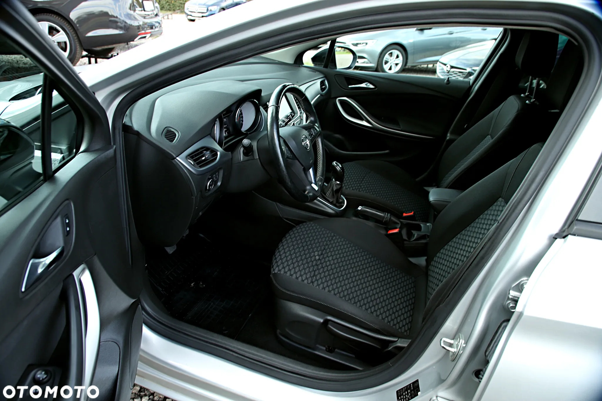 Opel Astra V 1.5 CDTI Edition S&S - 16
