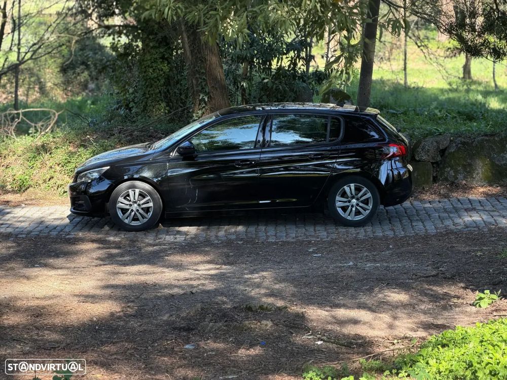 Peugeot 308 - 10