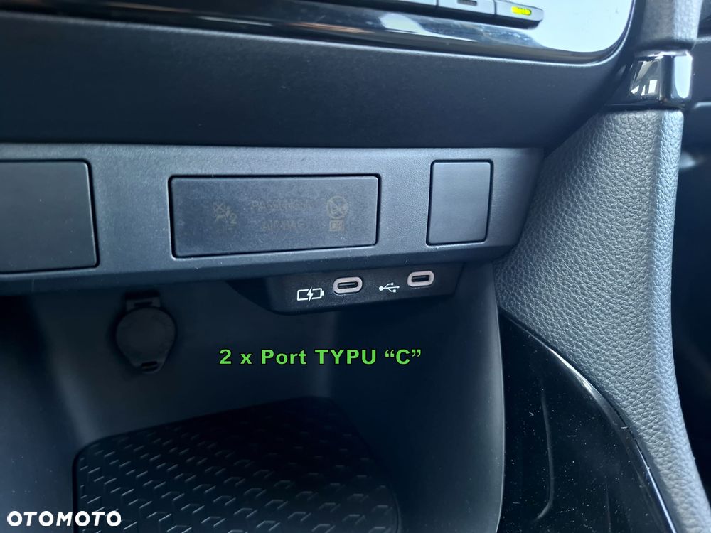 Toyota Yaris Hybrid 1.5 Selection Style - 8