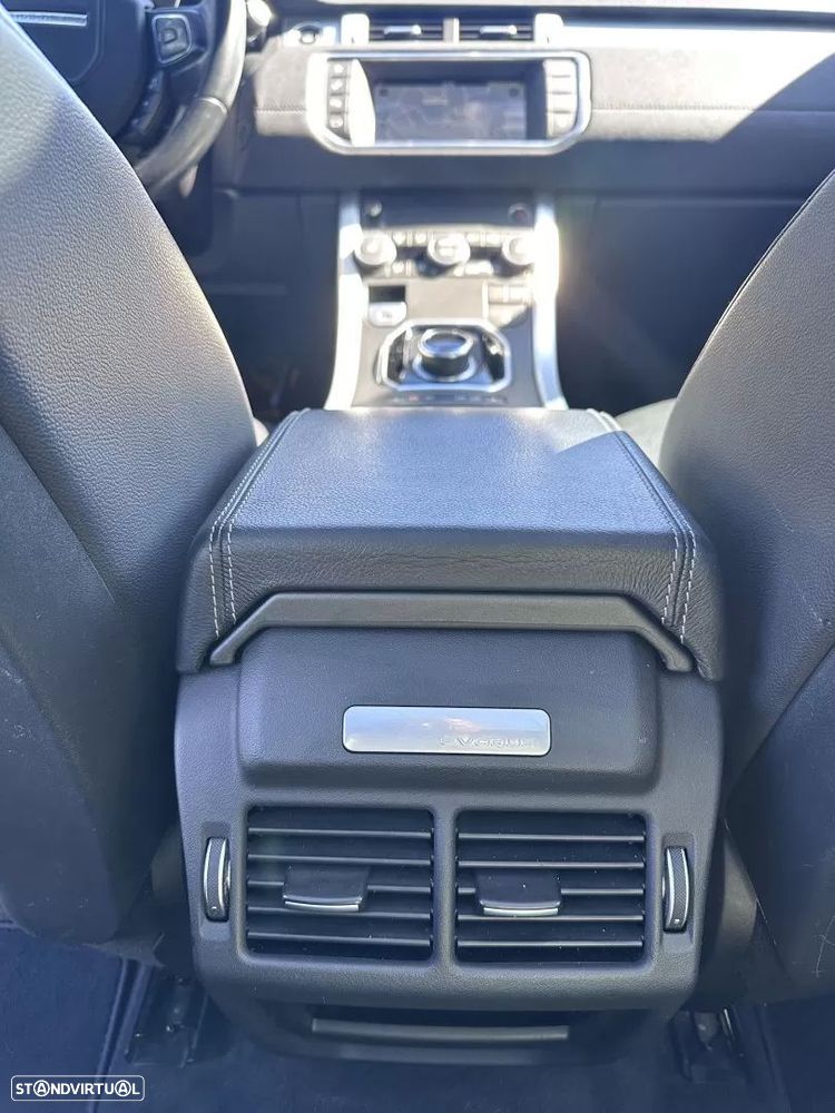 Land Rover Range Rover Evoque 2.0 D150 AWD R-Dynamic Auto - 57