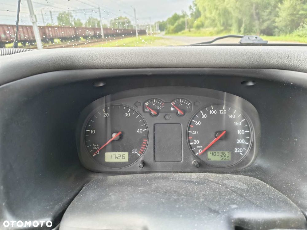 Volkswagen Transporter - 7