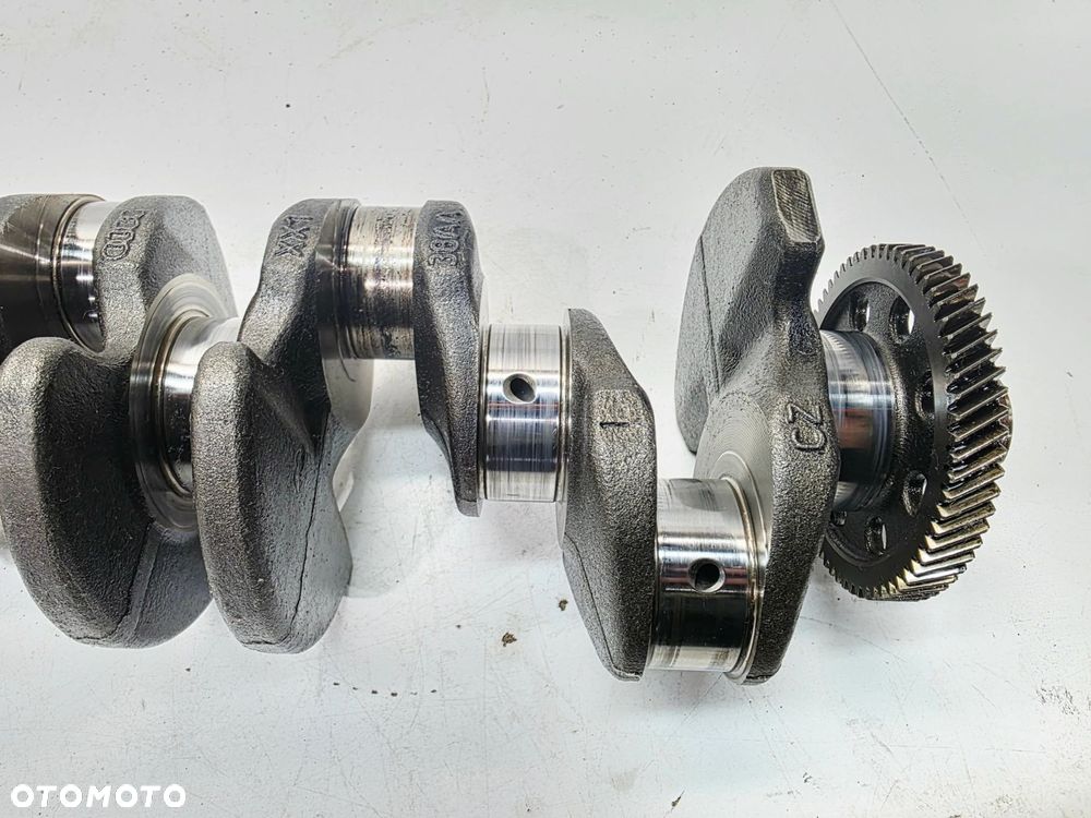 WAŁ KORBOWY AUDI VOLKSWAGEN SEAT SKODA 2.0 TDI CFF CJC 38AA 5/26 ZATARTY - 5