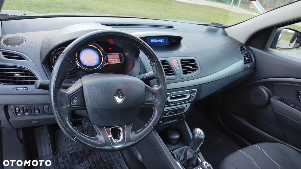 Renault Fluence 1.6 16V Limited - 7
