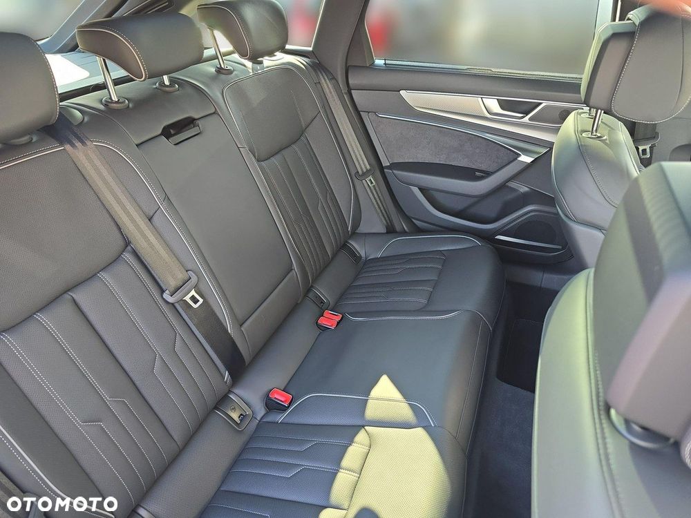 Audi A6 Allroad - 11