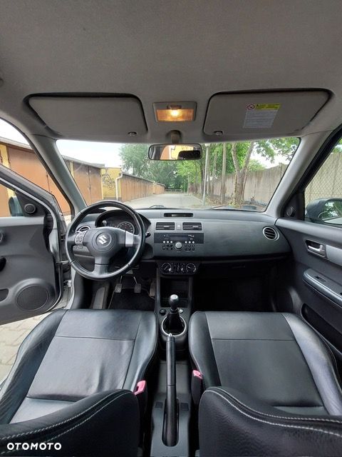 Suzuki Swift 1.3 Comfort - 14