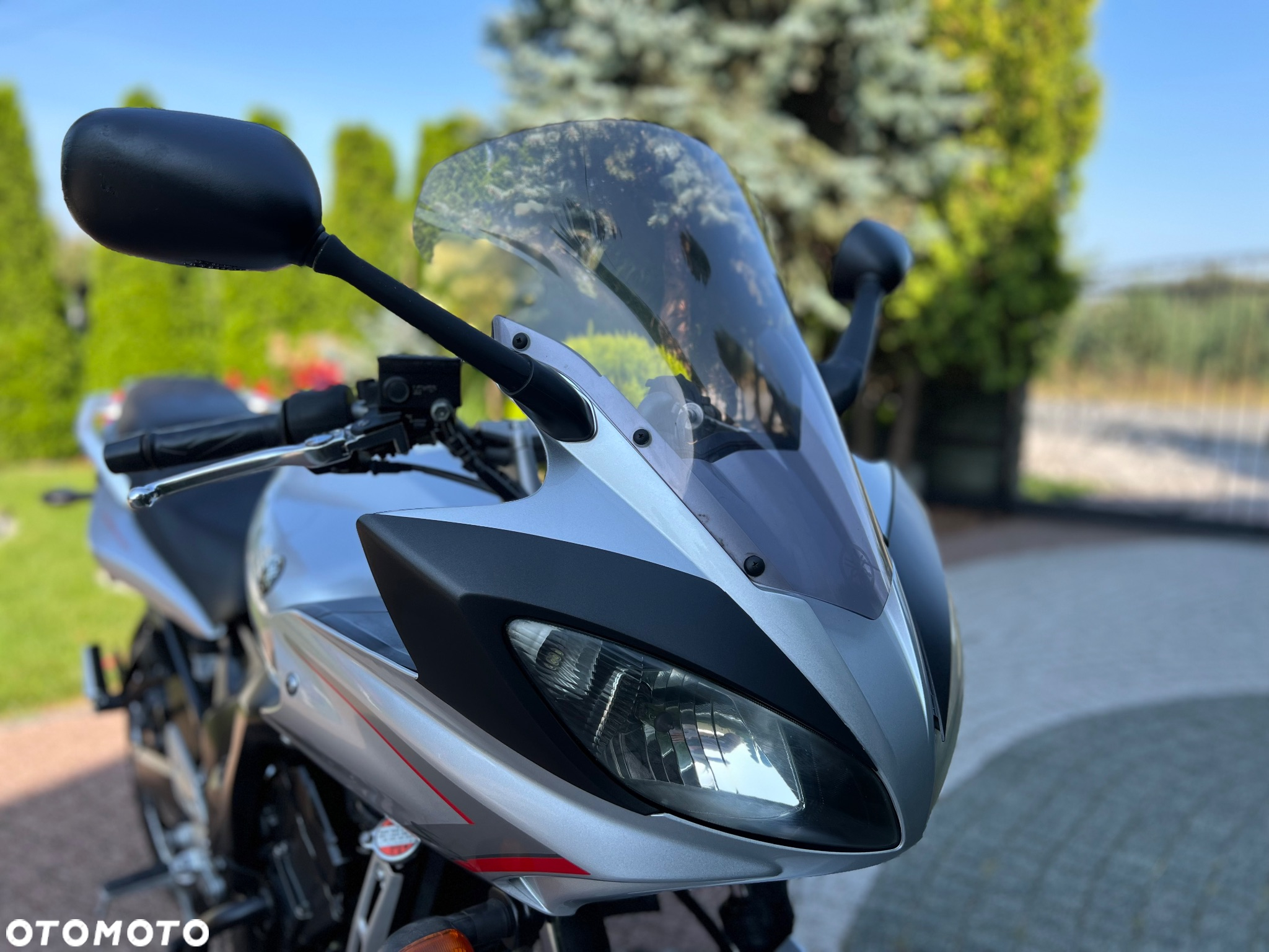 Yamaha FZ6 - 2