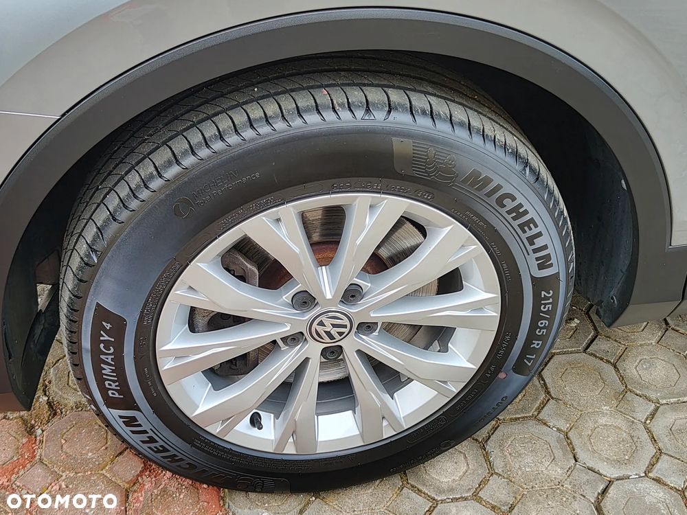Volkswagen Tiguan Allspace - 38