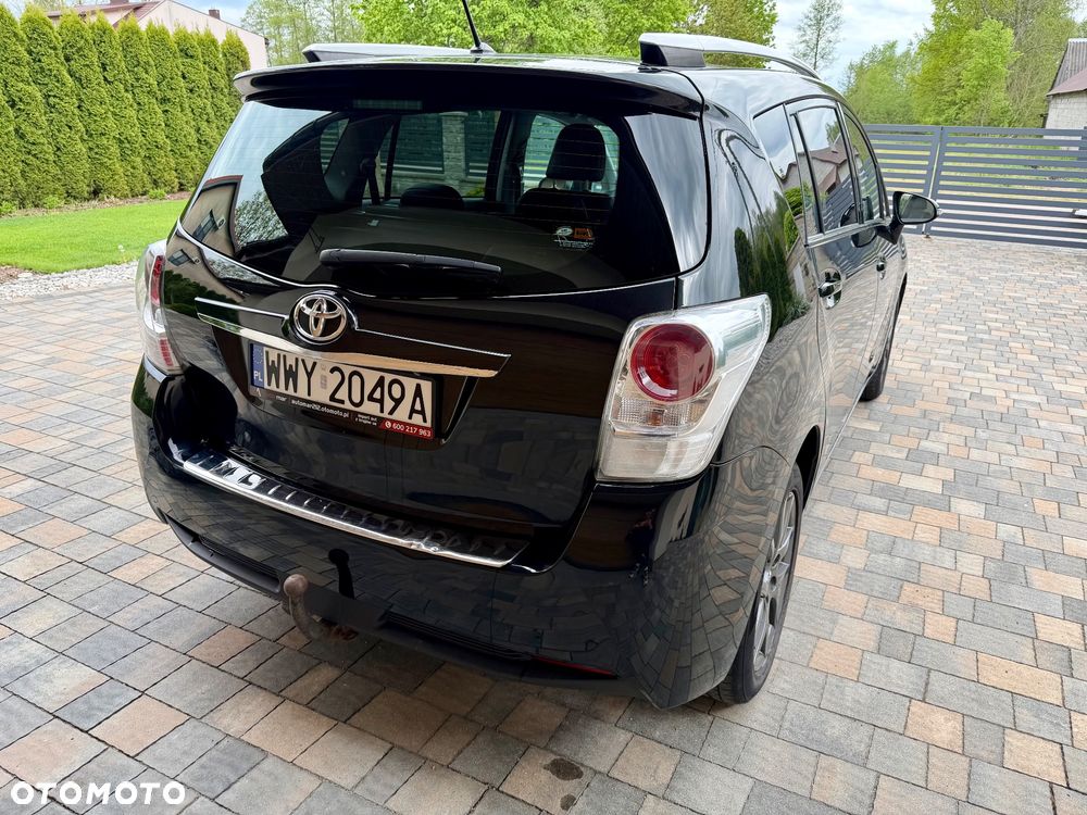 Toyota Verso 1.8 7-Sitzer Executive - 9