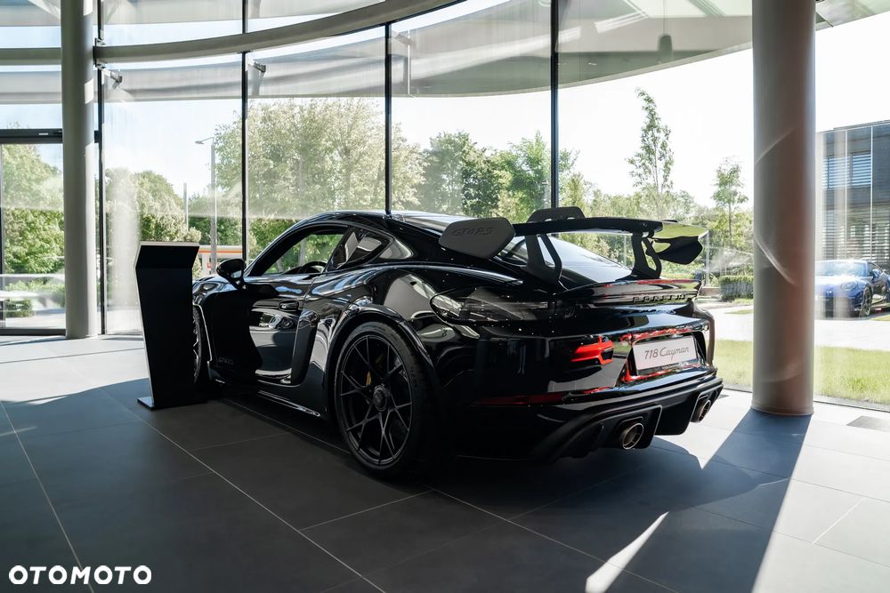 Porsche 718 Cayman GPF GT4 RS PDK - 3