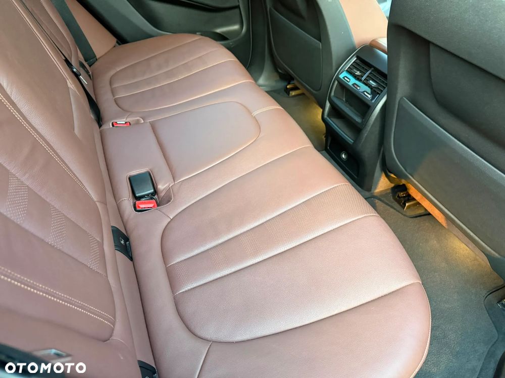 BMW X5 xDrive30d - 7