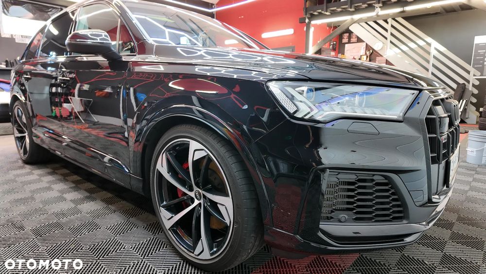 Audi SQ7 - 12
