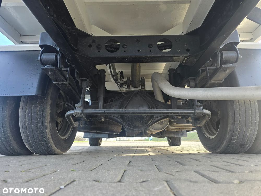Mitsubishi Fuso canter - 13