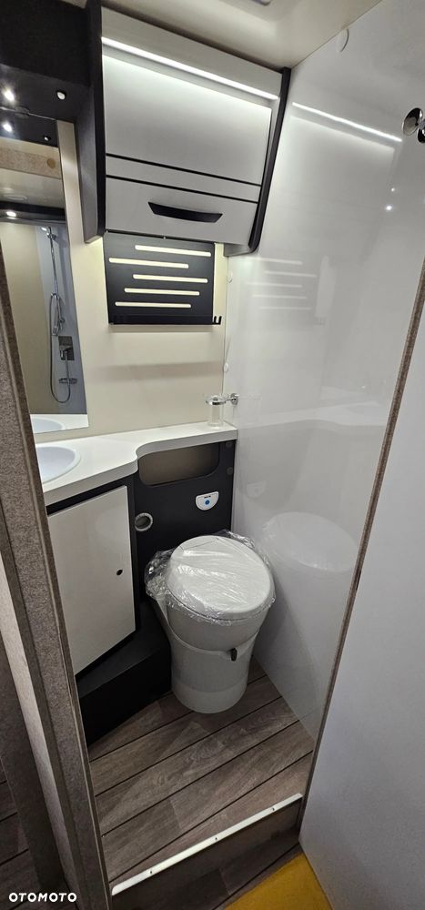 McLOUIS MC4 381 - 21