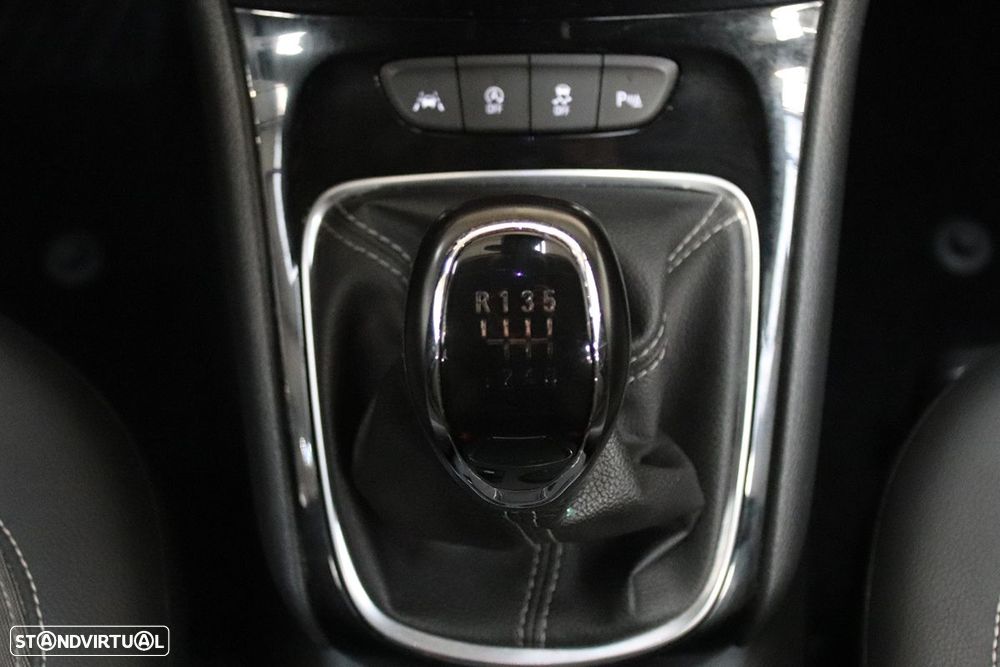 Opel Astra 1.2 T Design & Tech S/S - 14