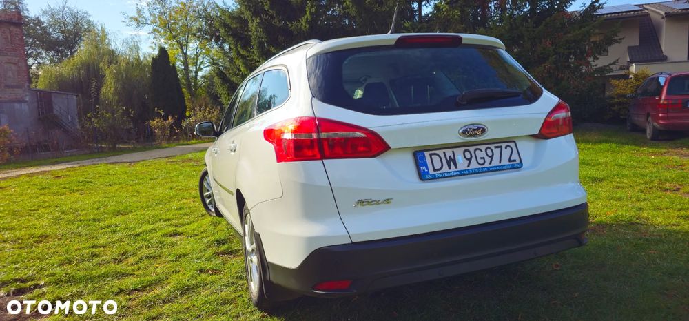 Ford Focus 1.5 TDCi Trend Sport - 4