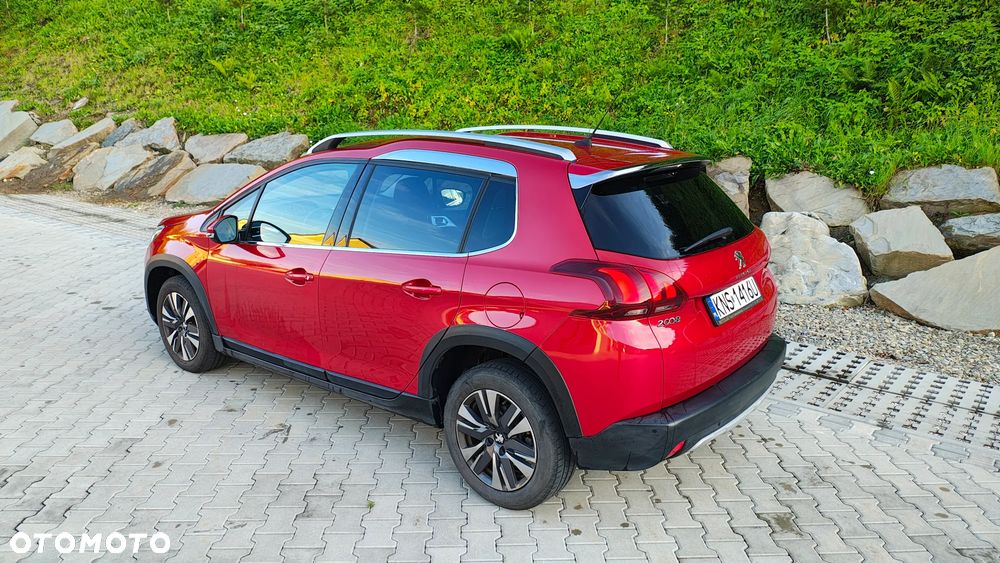 Peugeot 2008 PureTech 130 Stop&Start EAT6 Signature - 7