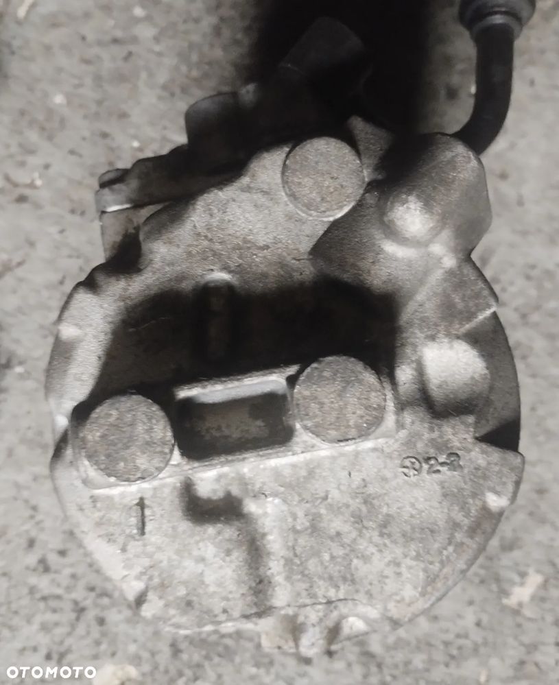 BMW E39 96-03 r. 2,0 B SPRĘŻARKA KOMPRESOR KLIMATYZACJI DENSO 147100-5690 * - 4