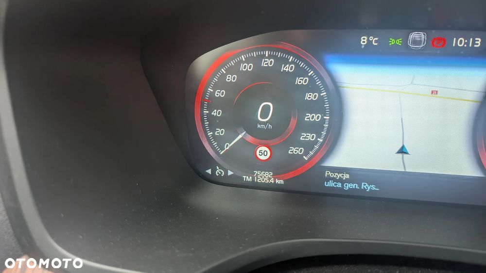 Volvo S60 T5 Momentum Pro - 17