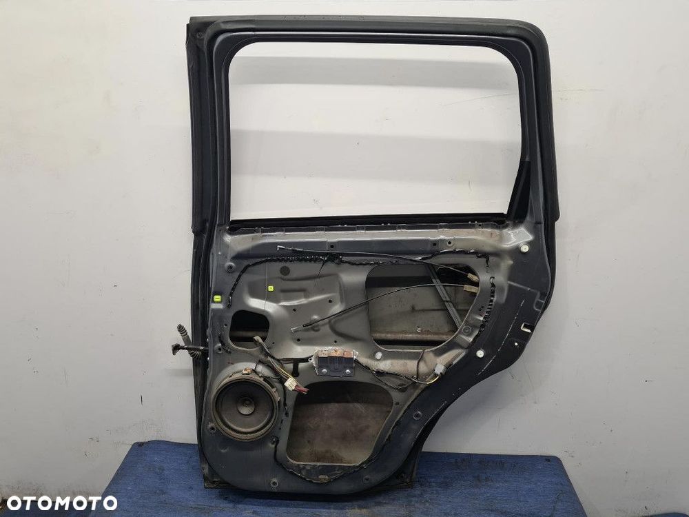 CITROEN C-CROSSER DRZWI TYŁ PRAWE KTR - 11